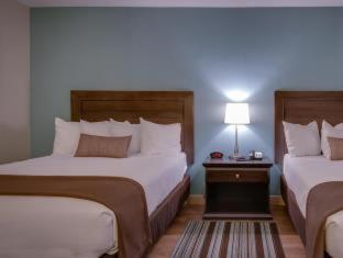 Hotel Western At Pier 3*