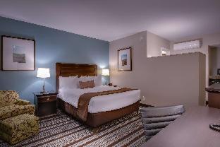 Western At Pier Hotel